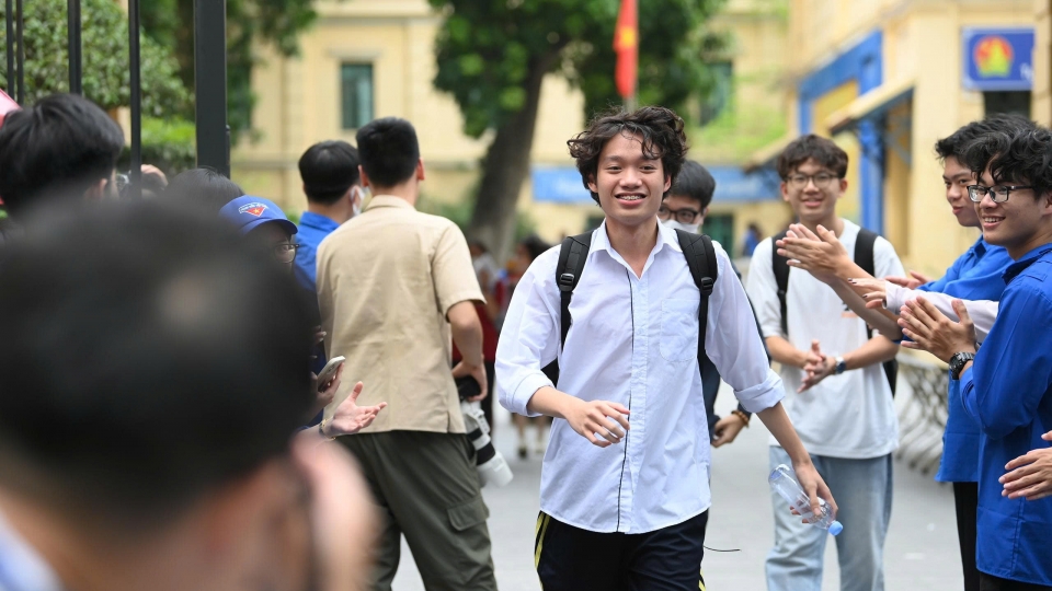 9 thủ khoa đạt điểm tuyệt đối 30/30 trong kỳ thi tốt nghiệp THPT 2025